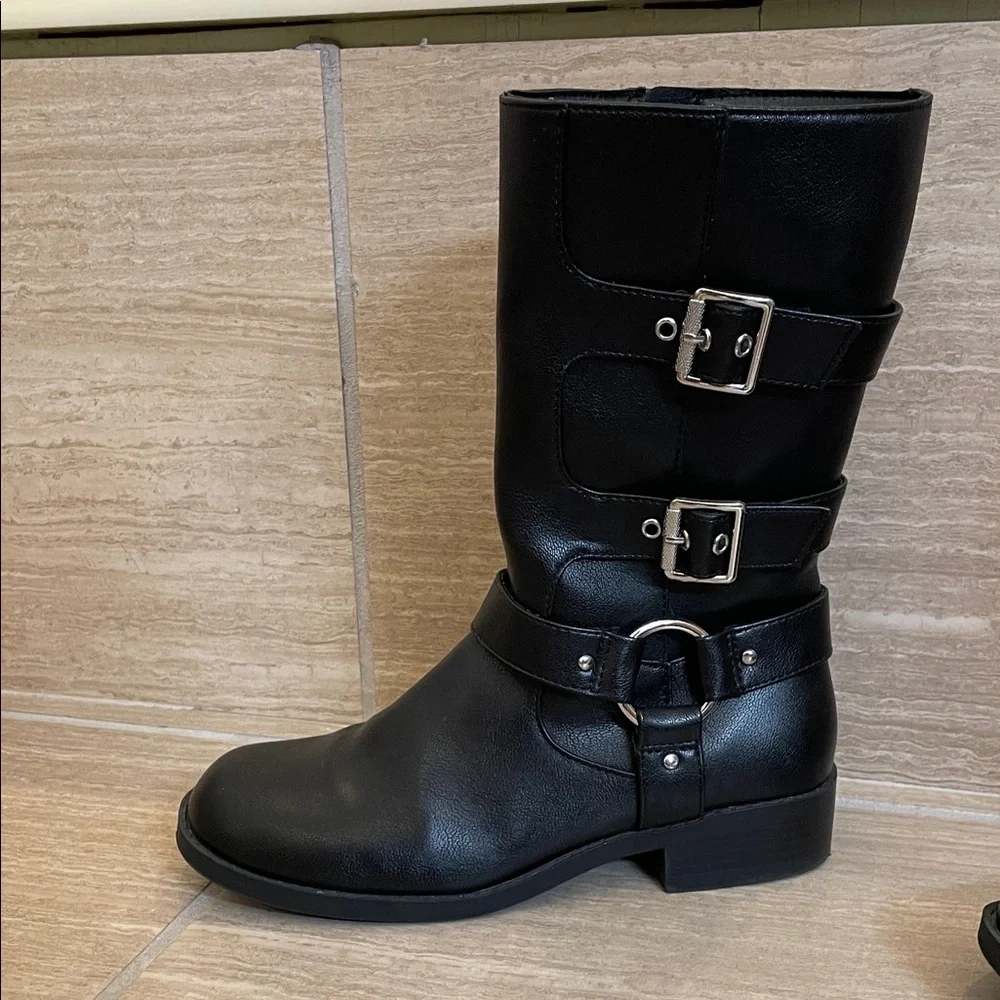 ART CLASS UGC Girls Size 5 Black Moto Boots zip up faux buckle